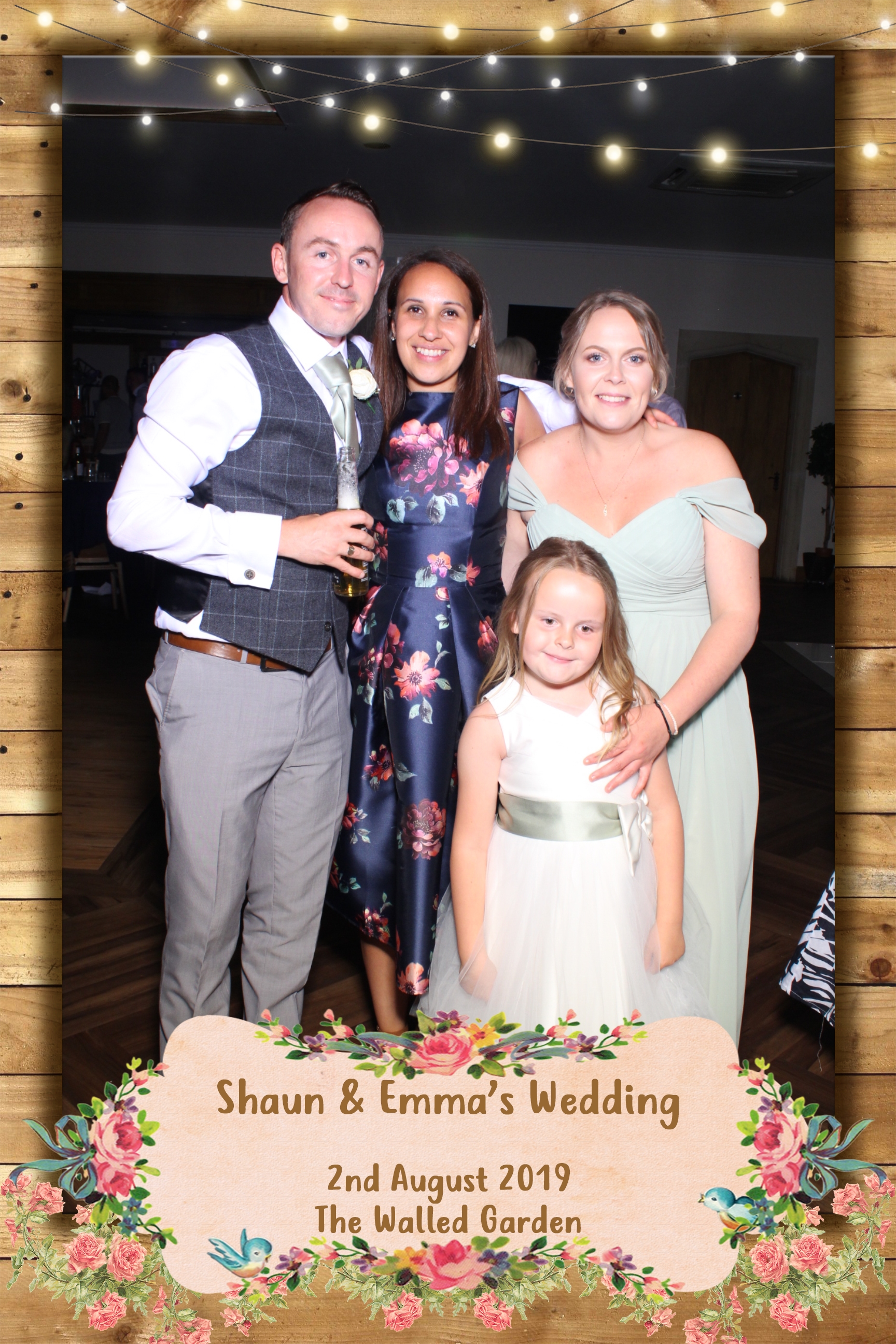 Shaun and Emma's Wedding | View more photos from the event at images.mobile-photo-booth.com/u/MobilePhotoBoothUK/Shaun-and-Emmas-Wedding